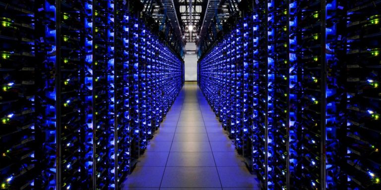 RÃ©sultat de recherche d'images pour "data storing"