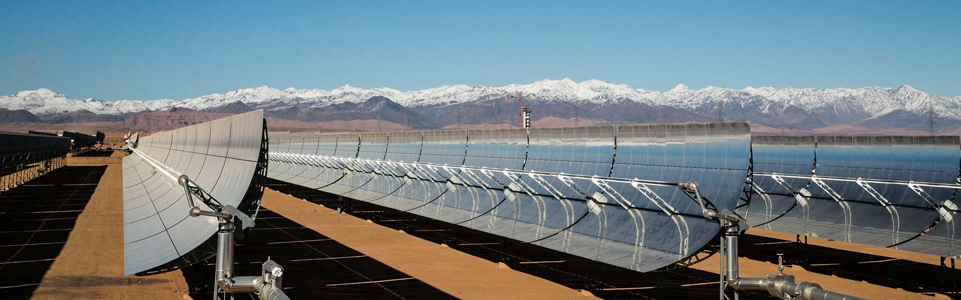 A solar panel on a sunny day

AI-generated content may be incorrect.